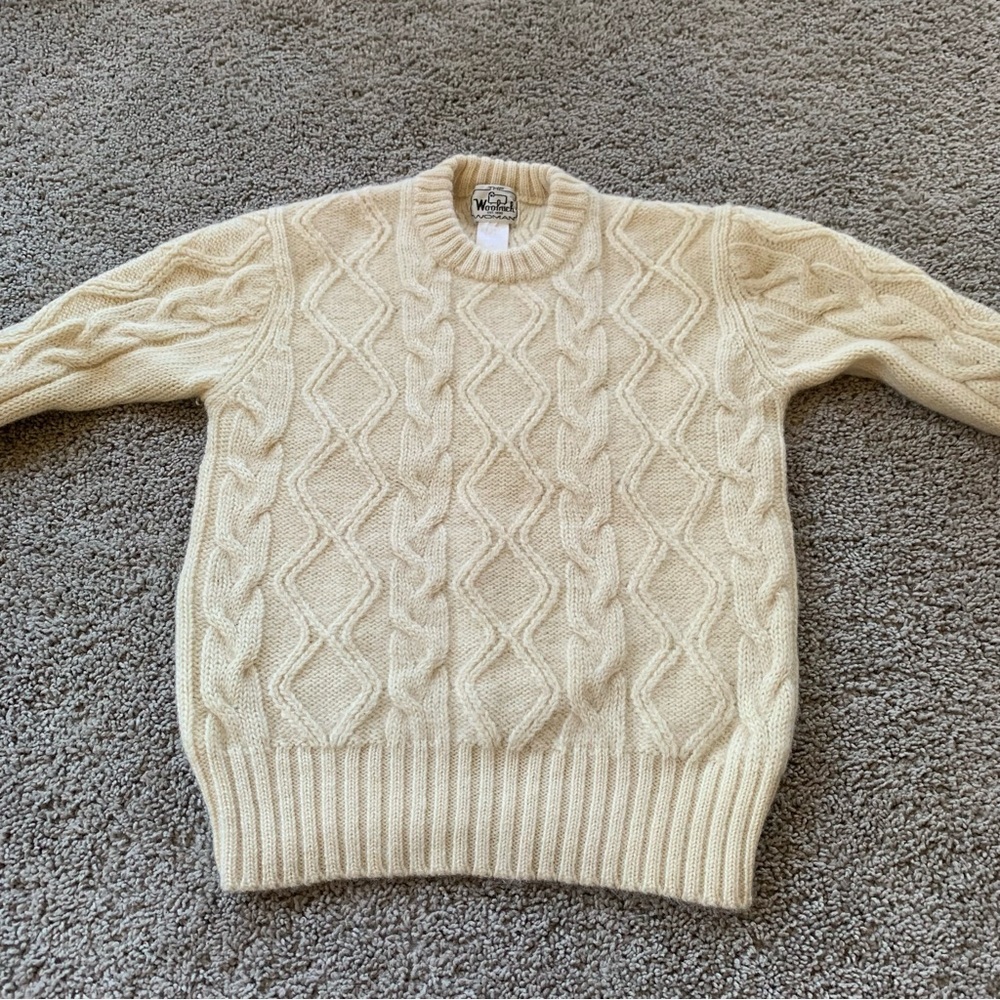 Vintage Women's Woolrich Cream Knit Wool Sweater Size Medium